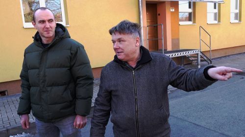 Předávání hraček MŠ Uničov, zástupci strany PRO. 19.02.2025