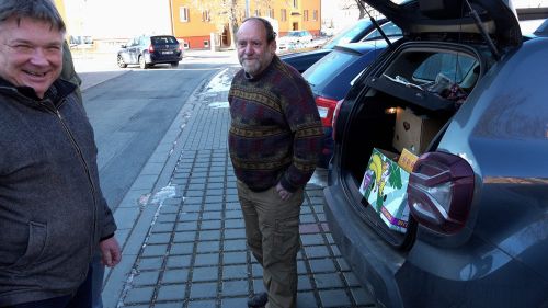 Předávání hraček MŠ Uničov, zástupci strany PRO. 19.02.2025
